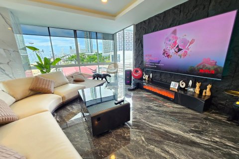 Apartment in Pattaya, Thailand 3 bedrooms № 147103 - photo 19