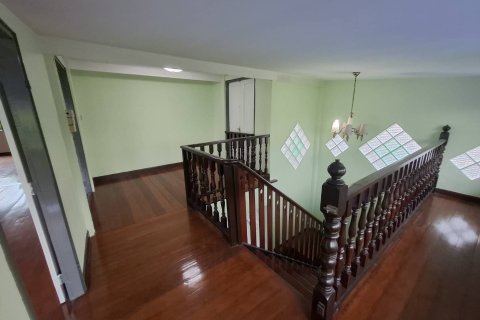 Дом в Бангкхэ, Бангкок, Таиланд с 5 спальнями  № 171628 - фото 12