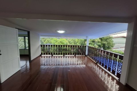 Дом в Бангкхэ, Бангкок, Таиланд с 5 спальнями  № 171628 - фото 13