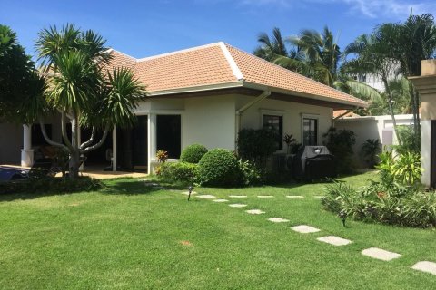 Villa in Pattaya, Thailand 3 bedrooms № 171630