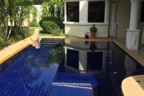 Villa à Pattaya, Thaïlande 3 chambres № 171630 - photo 5