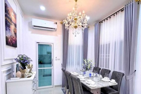 Maison à Pattaya, Thaïlande 2 chambres № 171633 - photo 4