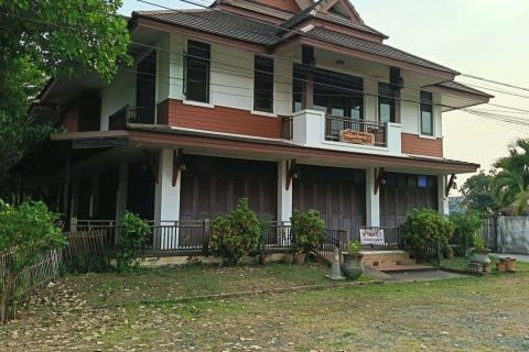 House in San Kamphaeng, Thailand 4 bedrooms № 171631 - photo 10