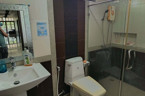 House in San Kamphaeng, Thailand 4 bedrooms № 171631 - photo 15