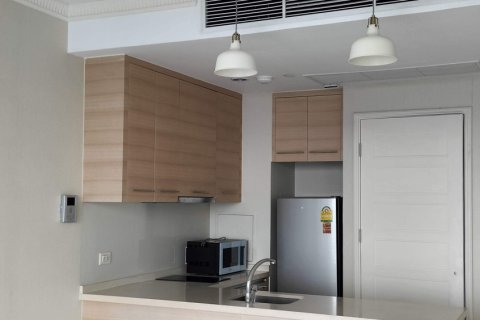 Студия в кондо в Клонг Тоэй, Бангкок, Таиланд № 171629 - фото 11