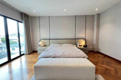 Вилла в Ваттхане, Бангкок, Таиланд с 4 спальнями  № 157402 - фото 18