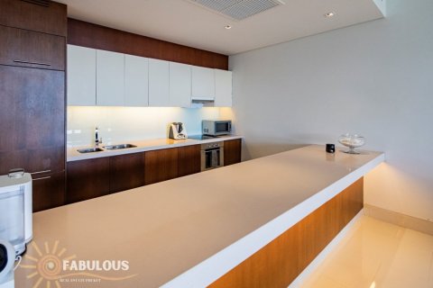 Penthouse in Pa Klok, Thailand 2 bedrooms № 179762 - photo 10