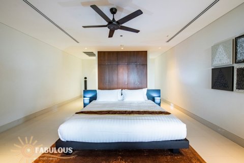 Penthouse in Pa Klok, Thailand 2 bedrooms № 179762 - photo 13