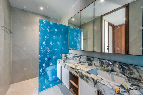 Condo in Bangkok, Thailand, 2 bedrooms  № 186448 - photo 9