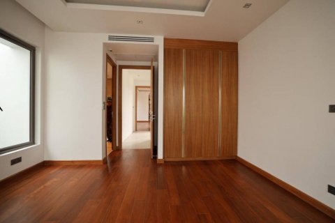 Villa in Phuket, Thailand 3 bedrooms № 117124 - photo 8