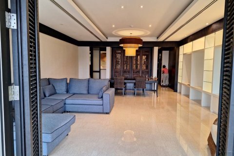 Condo à Sathon, Bangkok, Thaïlande, 3 chambres № 154977 - photo 1