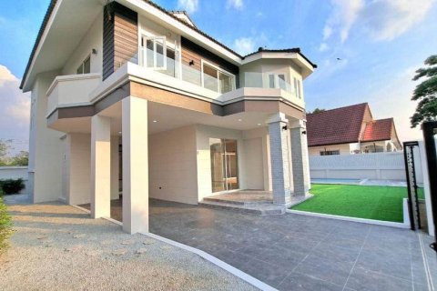 Villa à Pattaya, Thaïlande 3 chambres № 154980 - photo 6
