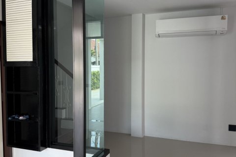 Villa à Pattaya, Thaïlande 3 chambres № 154980 - photo 15