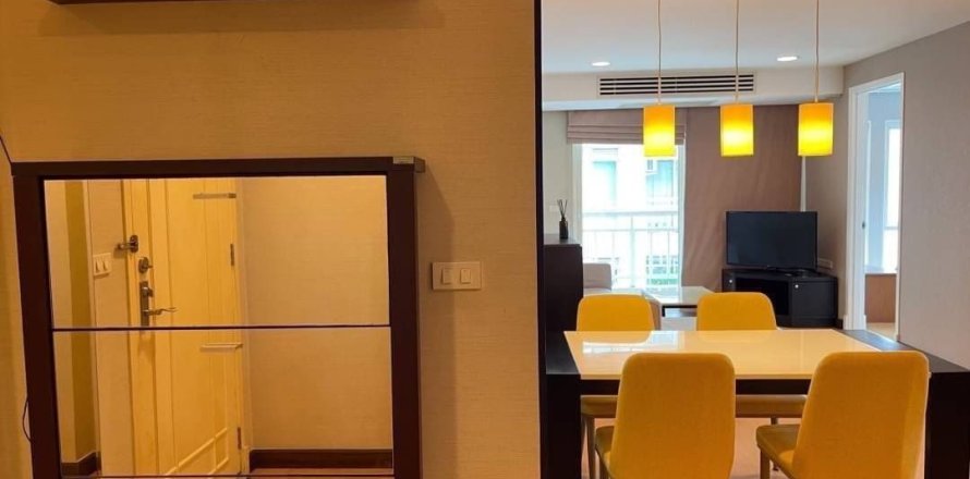 Condo à Sathon, Bangkok, Thaïlande, 2 chambres № 154979