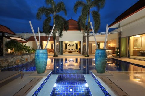House in Bang Tao, Thailand 5 bedrooms № 10061 - photo 3