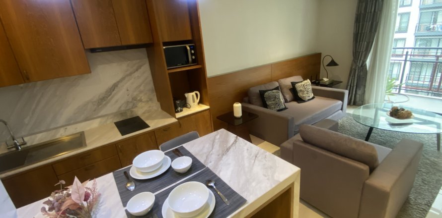 Кондоминиум с 2 спальнями в Дин Даенге, Бангкок, Таиланд № 171970