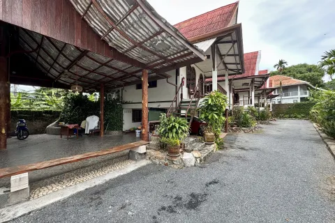 Villa in Phuket, Thailand 5 bedrooms № 171973 - photo 6