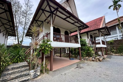 Villa in Phuket, Thailand 5 bedrooms № 171973 - photo 9