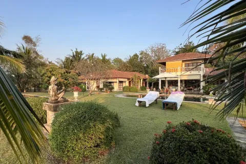 Villa in Surin, Thailand 6 bedrooms № 171972 - photo 4