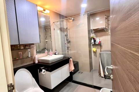 Penthouse à Yan Nawa, Bangkok, Thaïlande 3 chambres № 159627 - photo 6