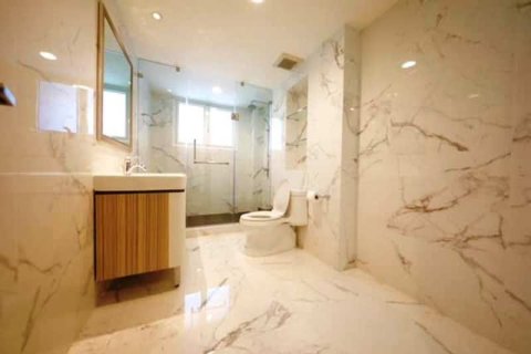 Condo in Watthana, Bangkok, Thailand, 3 bedrooms № 159625 - photo 7