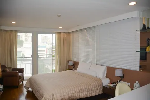 Condo in Watthana, Bangkok, Thailand, 3 bedrooms  № 159622 - photo 10