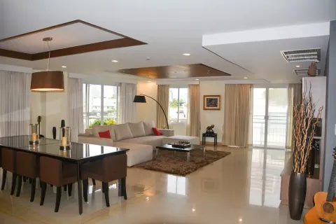 Condo in Watthana, Bangkok, Thailand, 3 bedrooms  № 159622 - photo 3