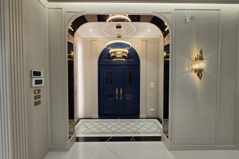 House in Bang Kapi, Bangkok, Thailand 4 bedrooms № 151927 - photo 5