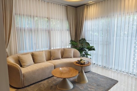 Villa in Hang Dong, Thailand 3 bedrooms № 151929 - photo 6