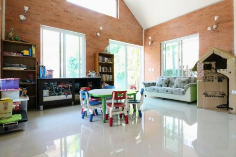 Дом в Чиангмае, Таиланд с 4 спальнями № 155311 - фото 17