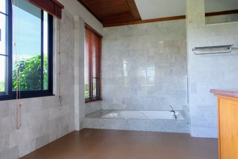 Villa in Chiang Mai, Thailand 4 bedrooms № 155312 - photo 26