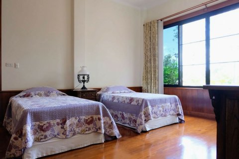 Villa in Chiang Mai, Thailand 4 bedrooms № 155312 - photo 23