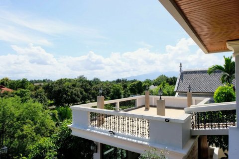 Villa in Chiang Mai, Thailand 4 bedrooms № 155313 - photo 6
