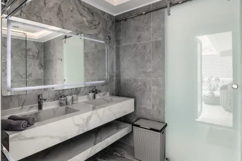 Maison à Bang Tao, Thaïlande 7 chambres № 175514 - photo 24