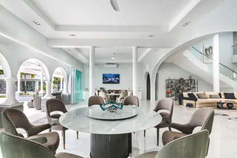 Maison à Bang Tao, Thaïlande 7 chambres № 175514 - photo 9