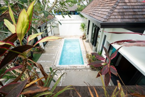 Villa in Phuket, Thailand 4 bedrooms № 160769 - photo 8
