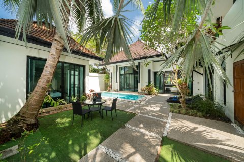 Villa in Phuket, Thailand 4 bedrooms № 160769
