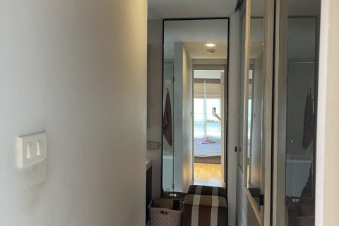 Condo in Khlong Toei, Bangkok, Thailand, 2 bedrooms  № 160770 - photo 4