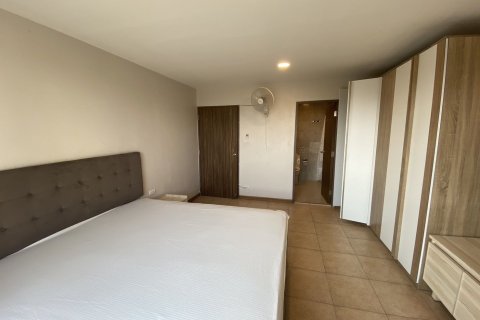 Condo in Watthana, Bangkok, Thailand, 3 bedrooms  № 160767 - photo 10