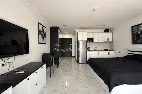 Studio in the Condo in Bang Lamung, Thailand  № 205066