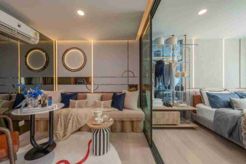 Condo in Bangkok, Thailand, 1 bedroom  № 183742 - photo 17