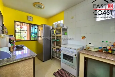 Casa de 3 dormitorios en Pattaya, Tailandia № 213481 - foto 19