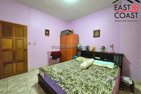 Casa de 3 dormitorios en Pattaya, Tailandia № 213481 - foto 30