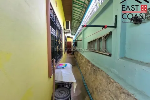Casa de 3 dormitorios en Pattaya, Tailandia № 213481 - foto 10