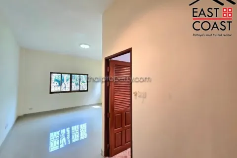 Casa de 3 dormitorios en Pattaya, Tailandia № 213482 - foto 12