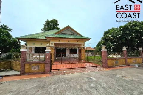 Casa de 3 dormitorios en Pattaya, Tailandia № 213482
