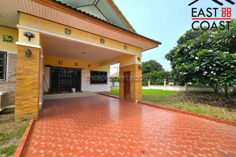 Casa de 3 dormitorios en Pattaya, Tailandia № 213482 - foto 3