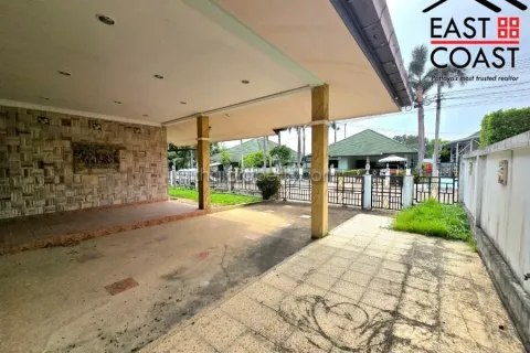 Casa de 3 dormitorios en Pattaya, Tailandia № 213483 - foto 10
