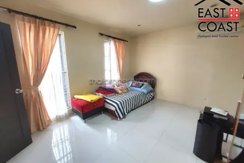 Casa de 2 dormitorios en Pattaya, Tailandia № 213656 - foto 9