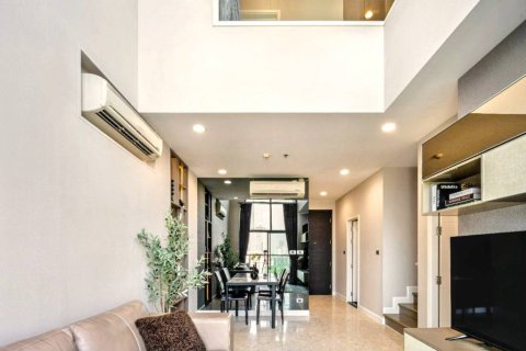 Кондоминиум с 2 спальнями в Бангкоке, Таиланд № 120414 - фото 10